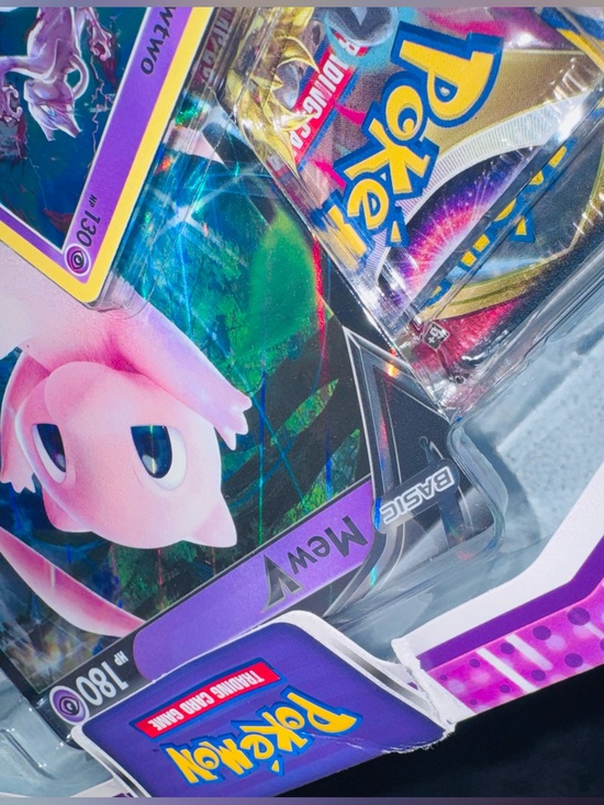 pokemon cards mew v HP 180 Fusion Strike 250/264 Pokmon Card, Rare, Full Art- Mint Condition Fusion Strike Singles 2020 Pokemon Sword & Shield